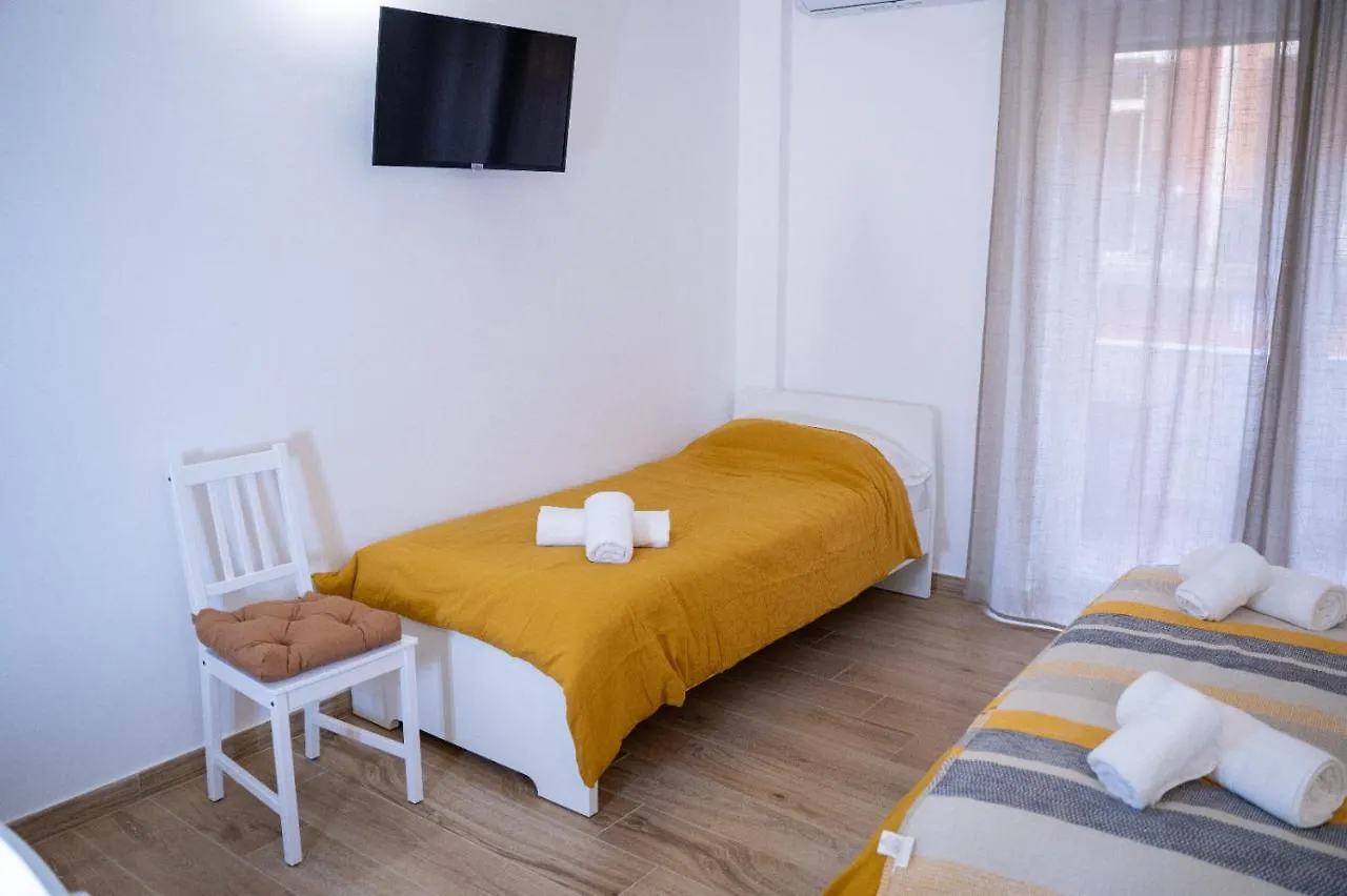B&B Alighieri 97 Bari Couette-café